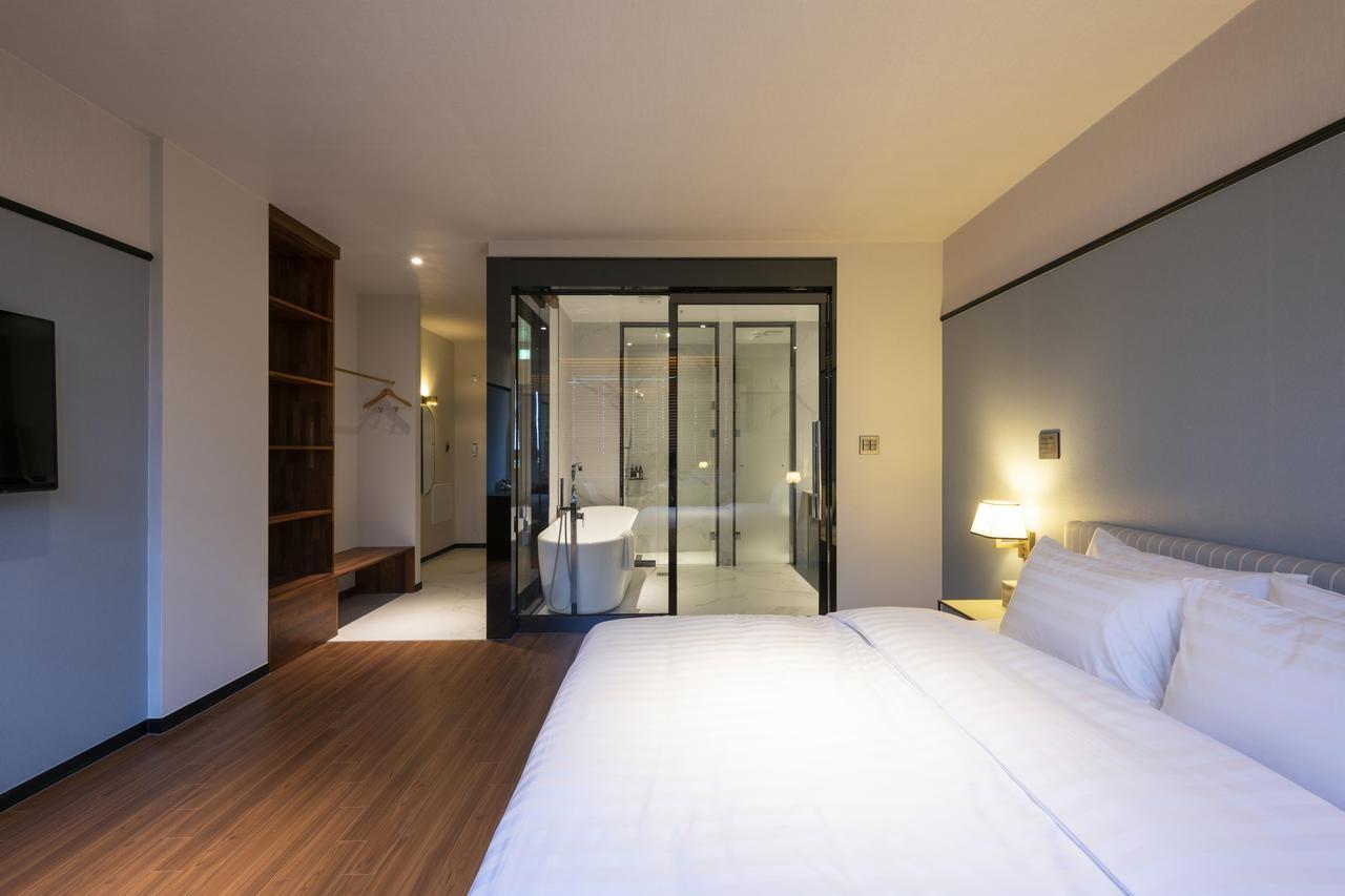 Brown-Dot Hotel Shinho Пусан Екстер'єр фото