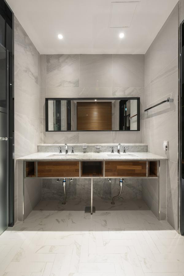 Brown-Dot Hotel Shinho Пусан Екстер'єр фото