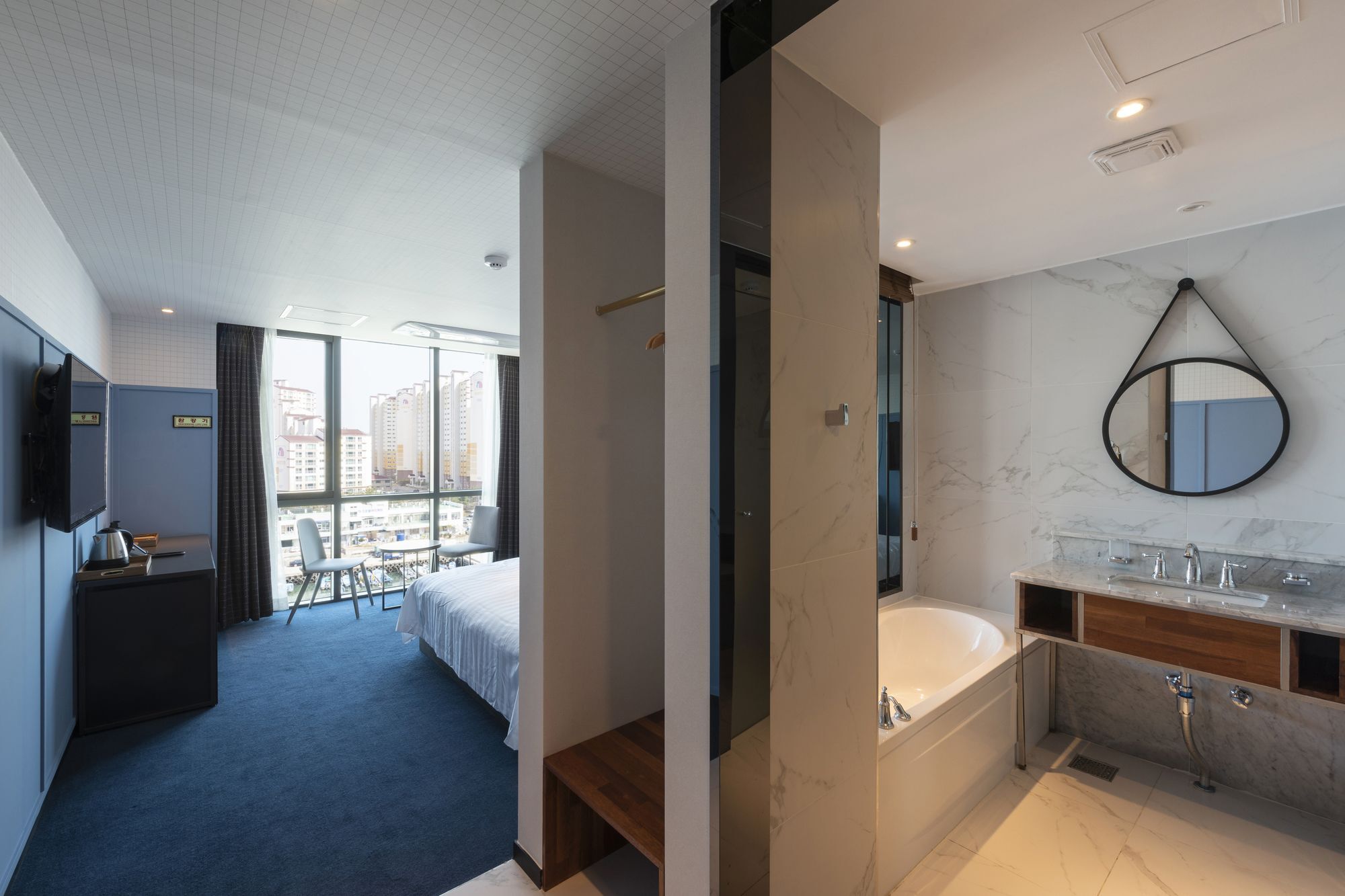 Brown-Dot Hotel Shinho Пусан Екстер'єр фото